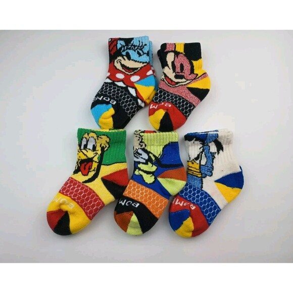 Bombas Disney Toddler Mickey Friends Minnie Goofy Pluto Donald Lot Of 5 Pr Socks